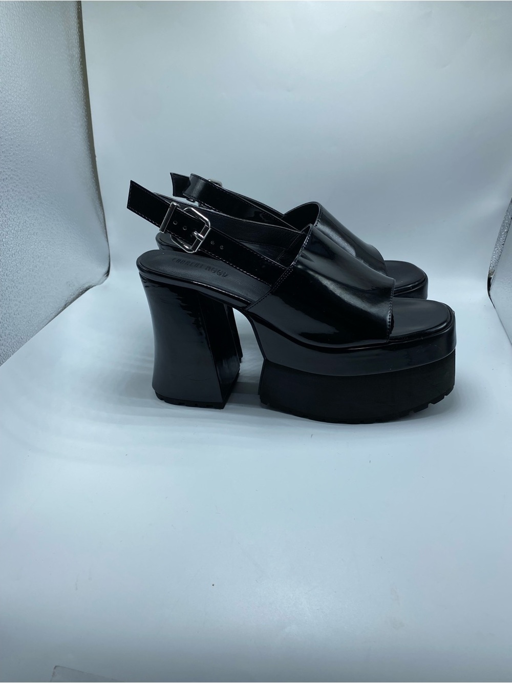 Current Mood Black Patent Platform Slingback Sandals - Picture 4 of 6